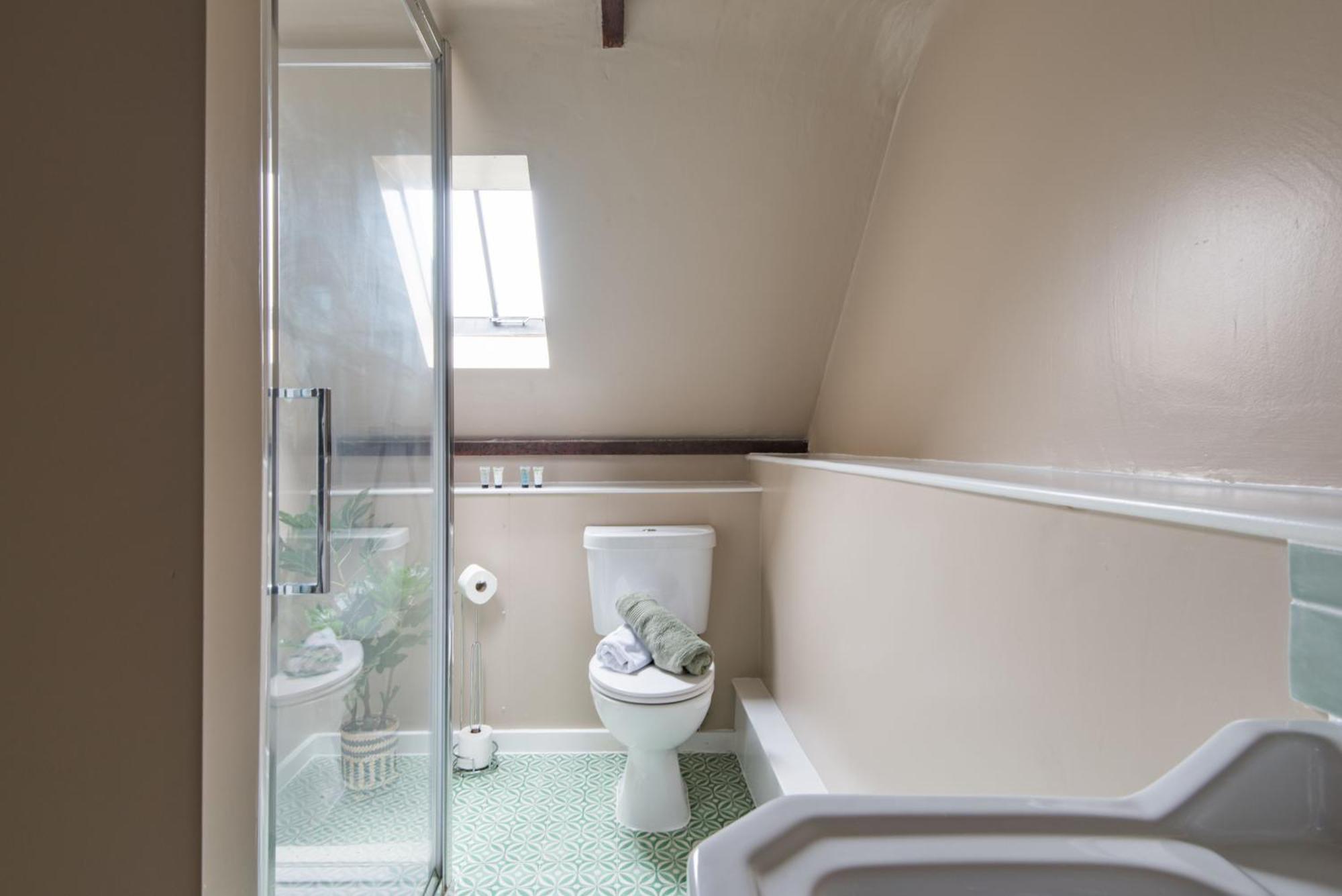 Crow Cottage By Bloom Stays Faversham Zewnętrze zdjęcie