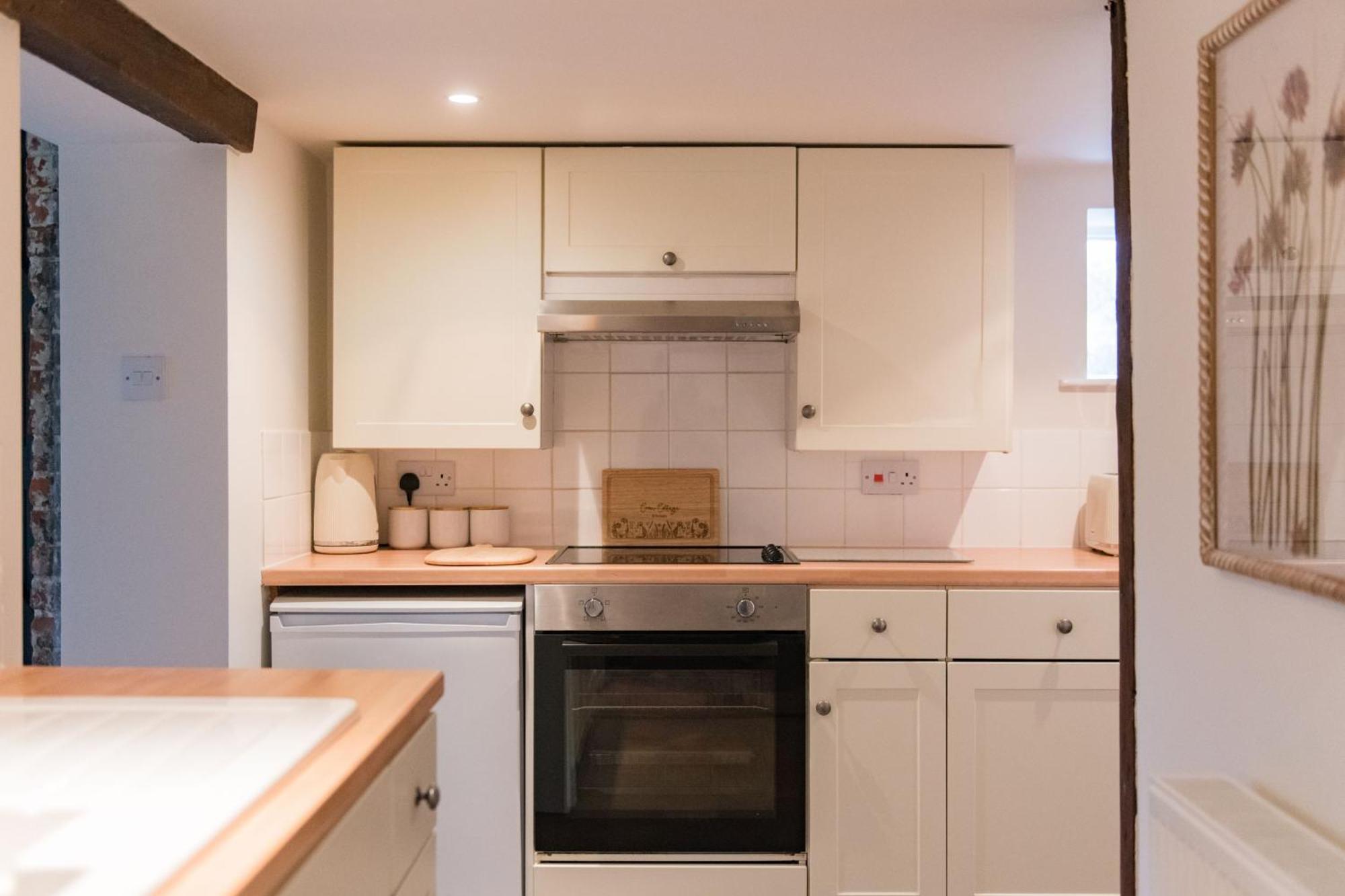 Crow Cottage By Bloom Stays Faversham Zewnętrze zdjęcie